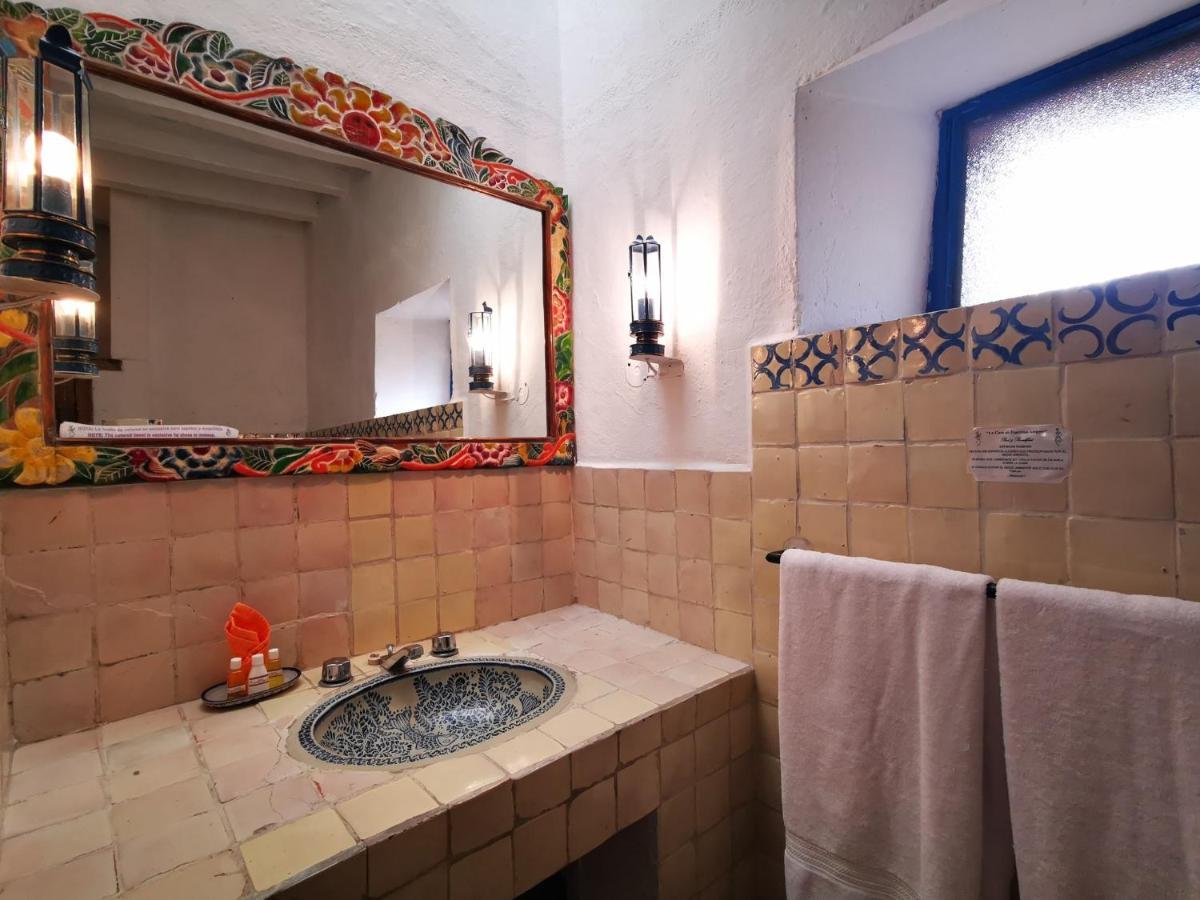 Casa De Los Espiritus Alegres By Rotamundos Guanajuato Exteriör bild