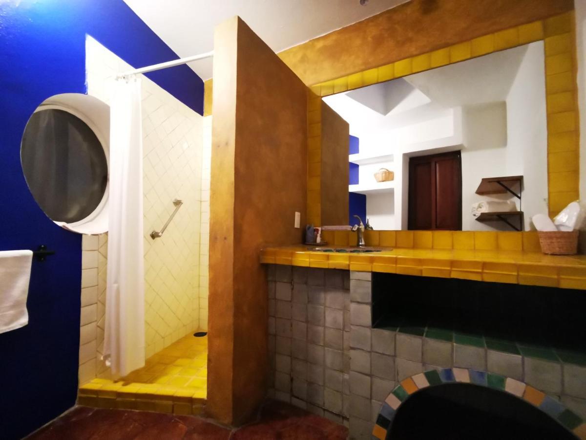 Casa De Los Espiritus Alegres By Rotamundos Guanajuato Exteriör bild