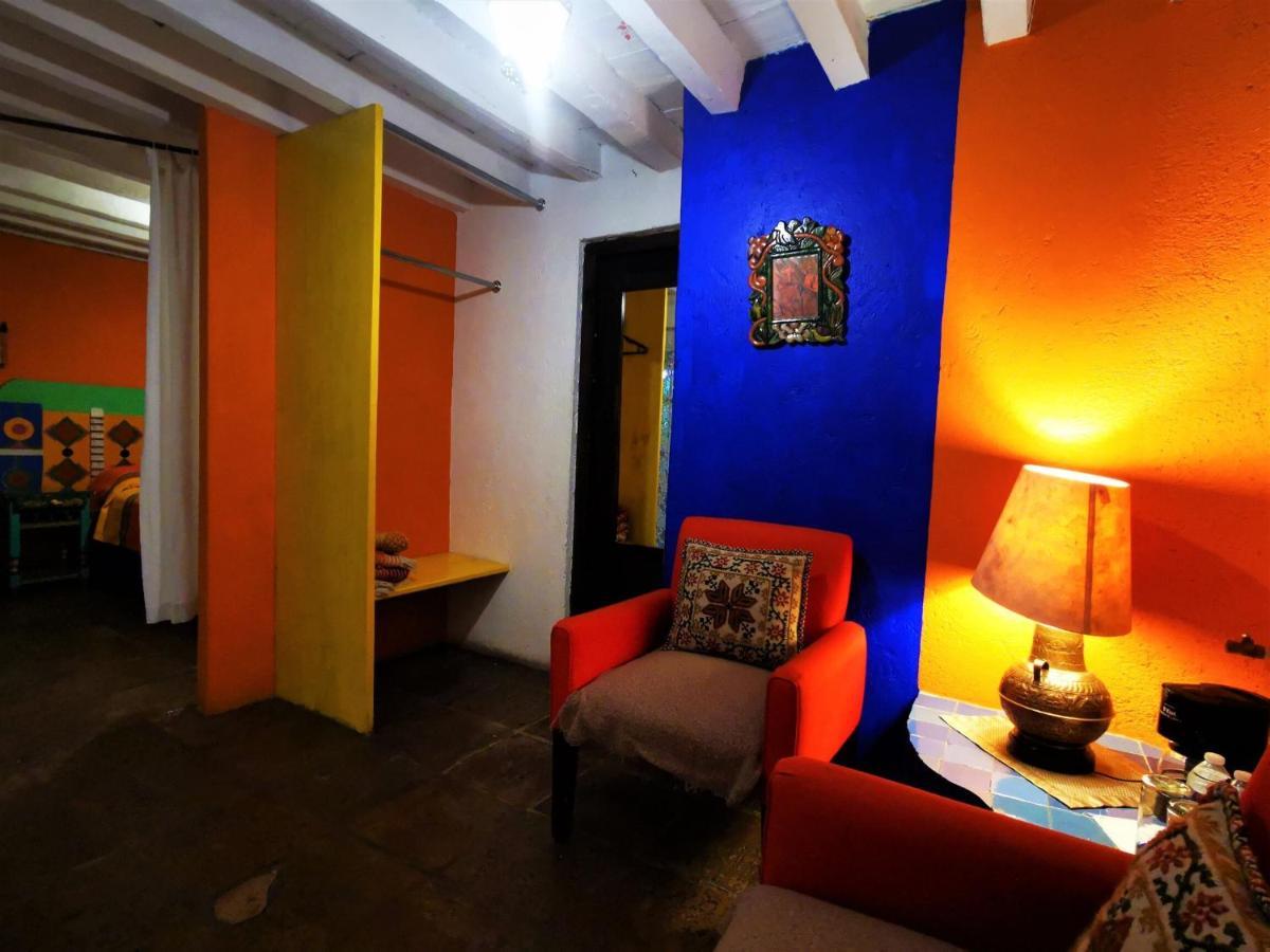 Casa De Los Espiritus Alegres By Rotamundos Guanajuato Rum bild